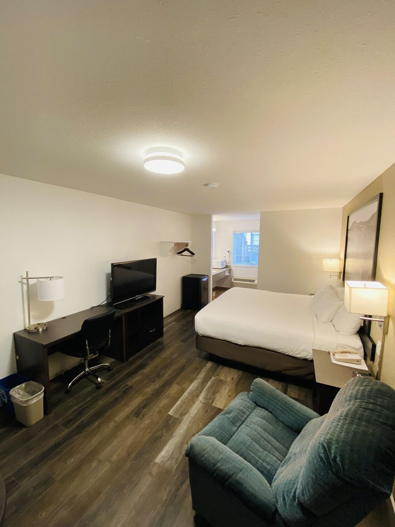 Hotel Super 8 By Wyndham 100 Mile House Exterior foto